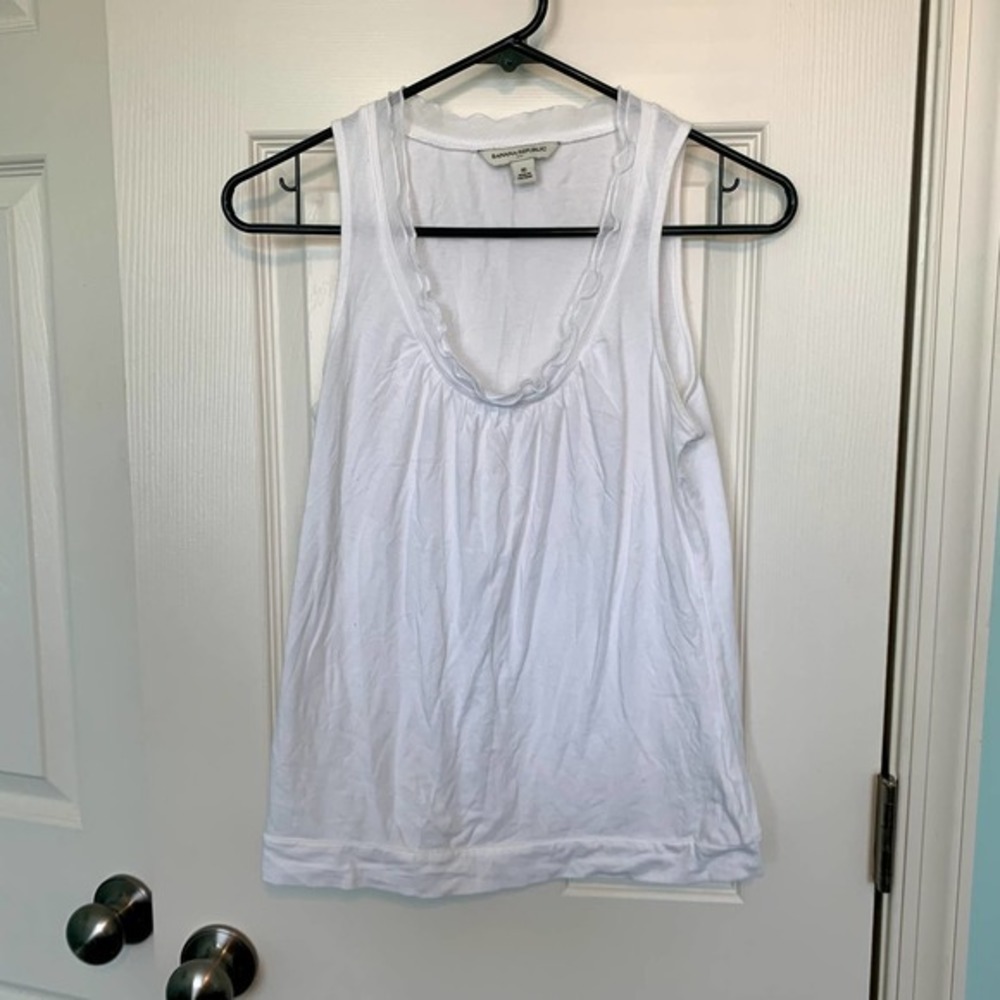 Banana‎ Republic Women's Size XS White Scoop Neck Tank Top